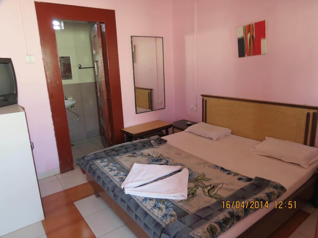 Hotel Sunny Classic Mahābaleshwar Εξωτερικό φωτογραφία