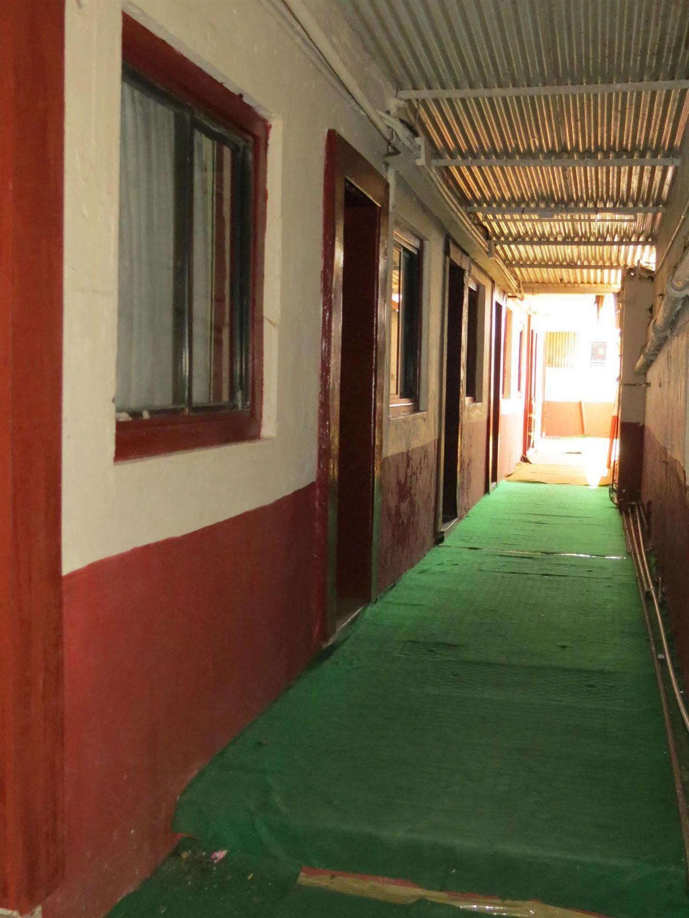 Hotel Sunny Classic Mahābaleshwar Εξωτερικό φωτογραφία